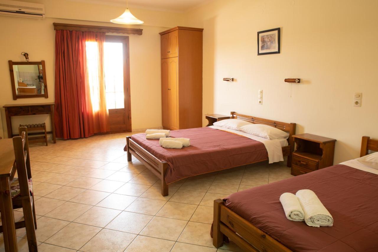Kapetanios Apartments Agios Stefanos Avliotes  Exterior photo